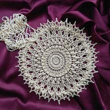 Load image into Gallery viewer, Crochet doily MILLY
