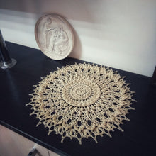 Load image into Gallery viewer, Crochet doily MILLY
